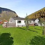 Nyaraló Fint Hus I Flam Aurland