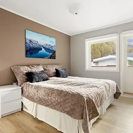 Fint Hus I Flam بيت للعطل *