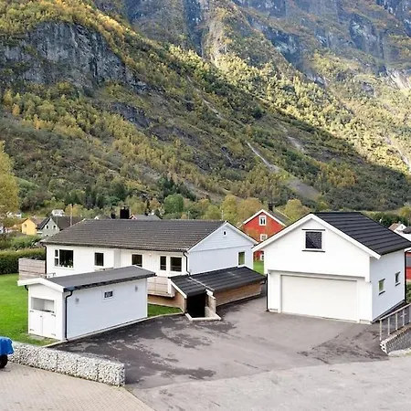Fint Hus I Flam * Aurland